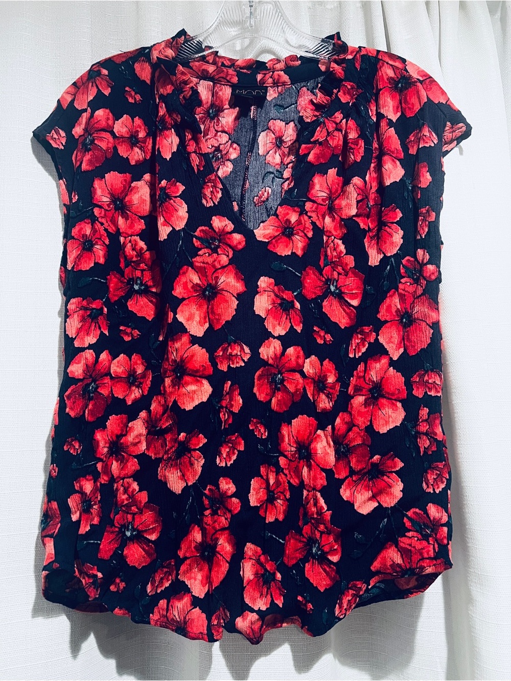 Navy & Red Floral V-Neck Cap Sleeve Blouse